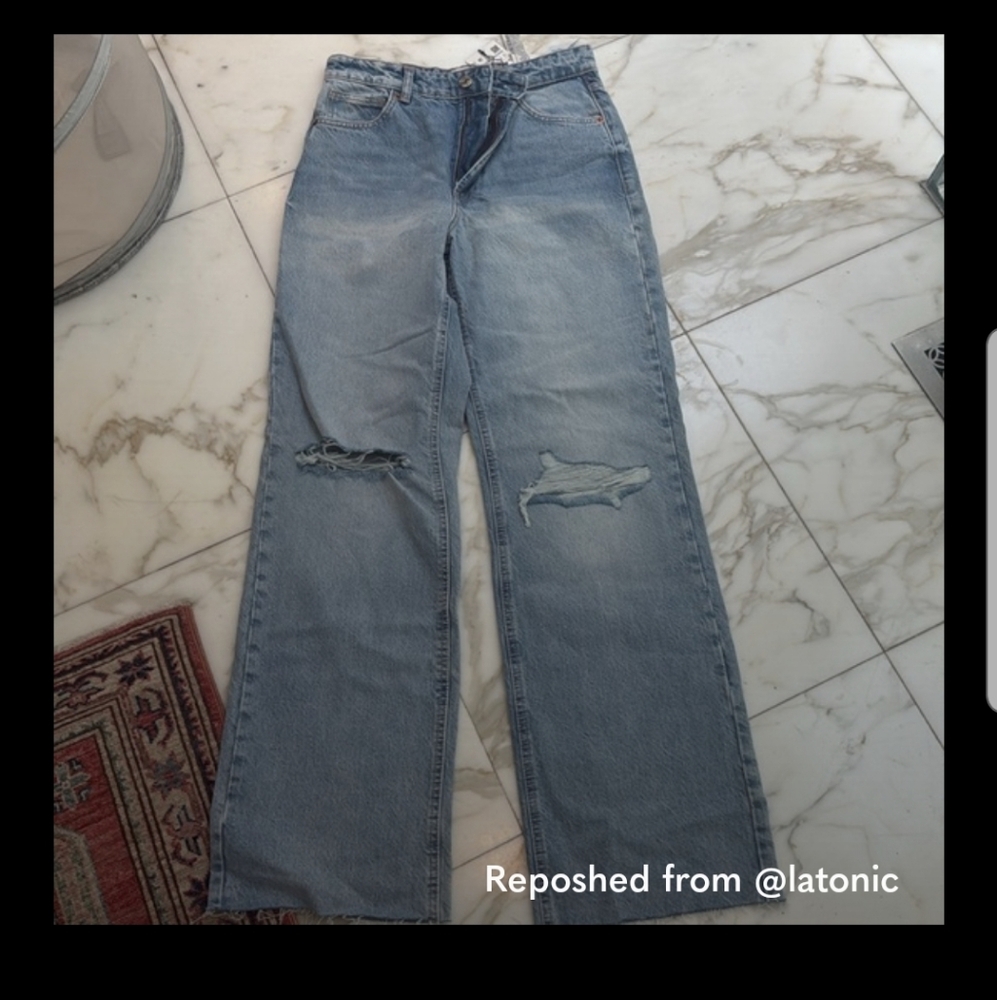 Zara Women's Light Blue Wide Leg Jeans